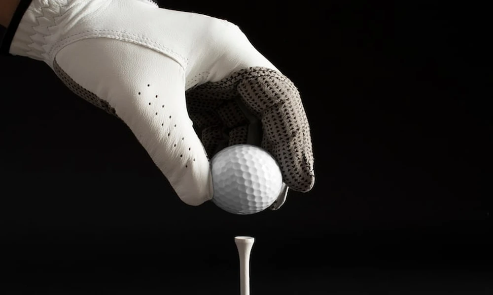 Do Premium Golf Gloves Really Improve Grip and Consistency?